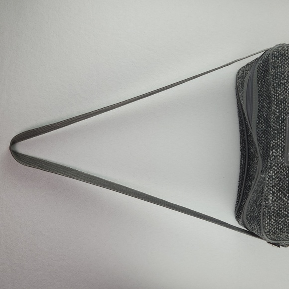 PIERRE CARDIN Waterproof Carry On Travel Bag, Vintage 80s - Picture 4 of 17